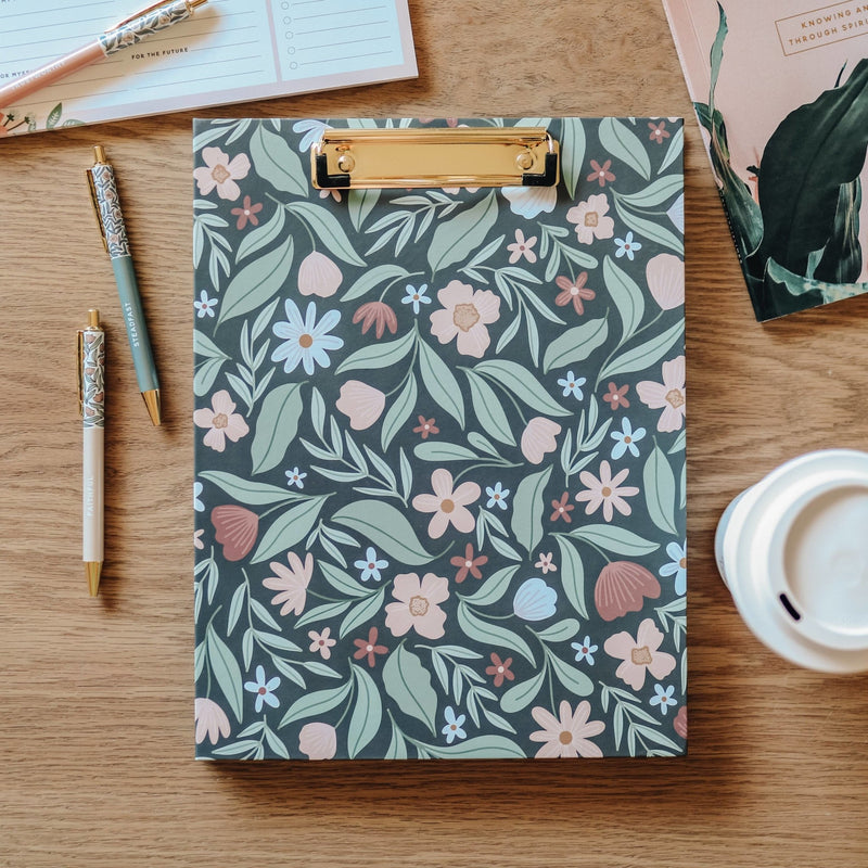 Every Hour I Need Thee Padfolio - Pinecone Trading Co.