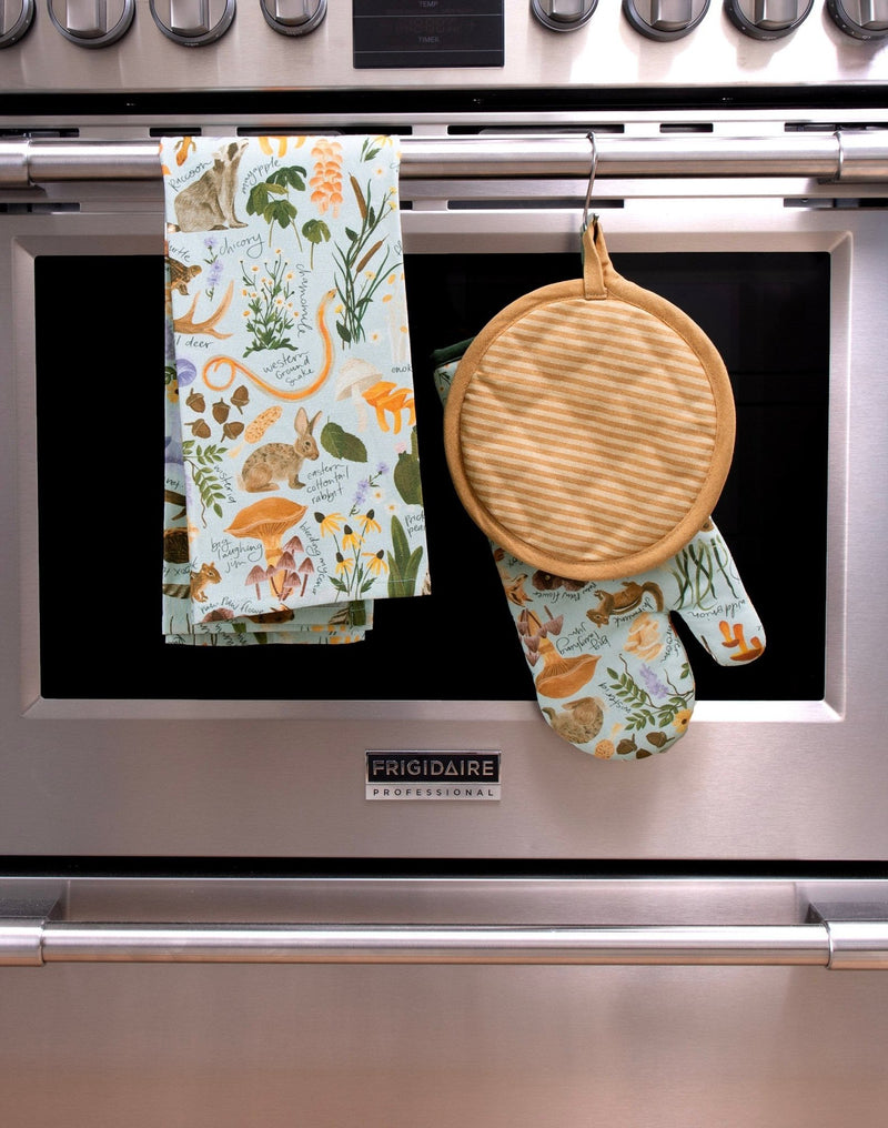 Flora & Fauna Pot Holder Set - Pinecone Trading Co.