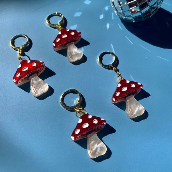 Mini Mushrooms - Pinecone Trading Co.