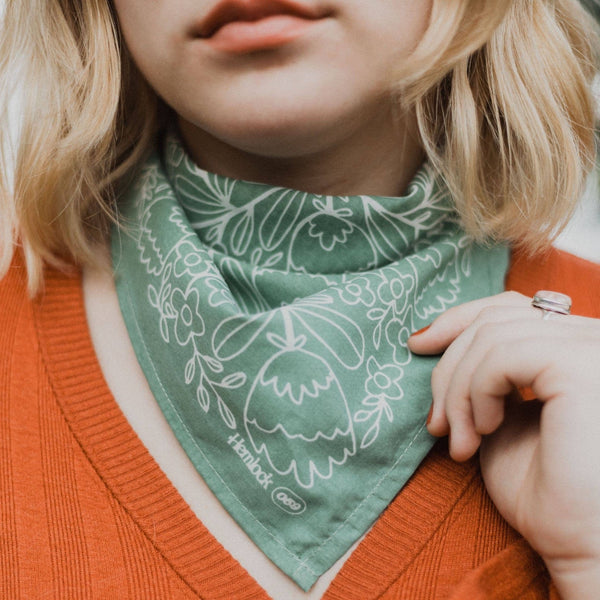 No. 059 Ivy Bandana - Pinecone Trading Co.