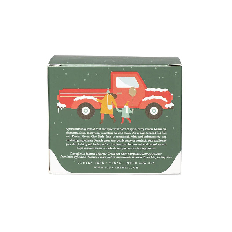 Santa Clay & Salt Soak - Pinecone Trading Co.