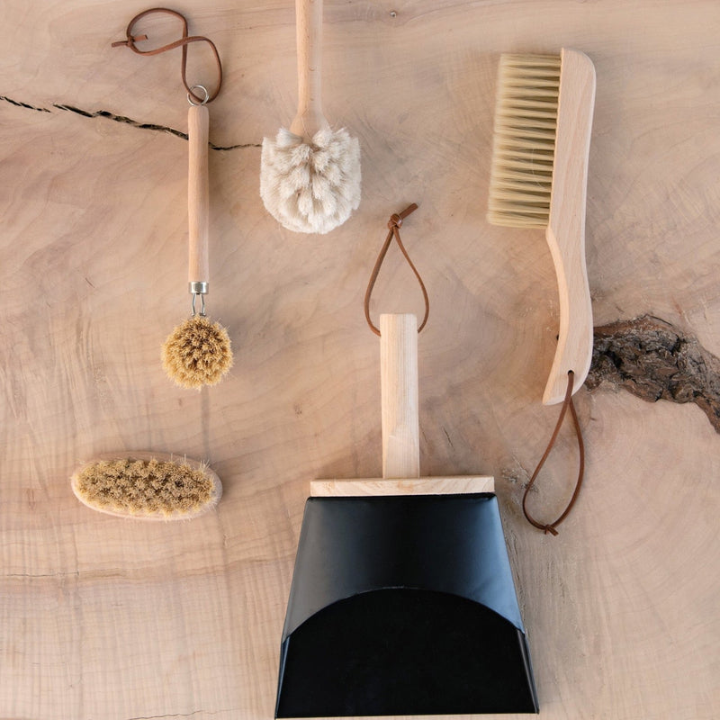 Tampico and Beech Wood Vegetable Brush - Pinecone Trading Co.
